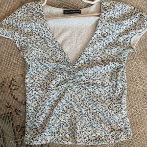 brandy melville floral gina top